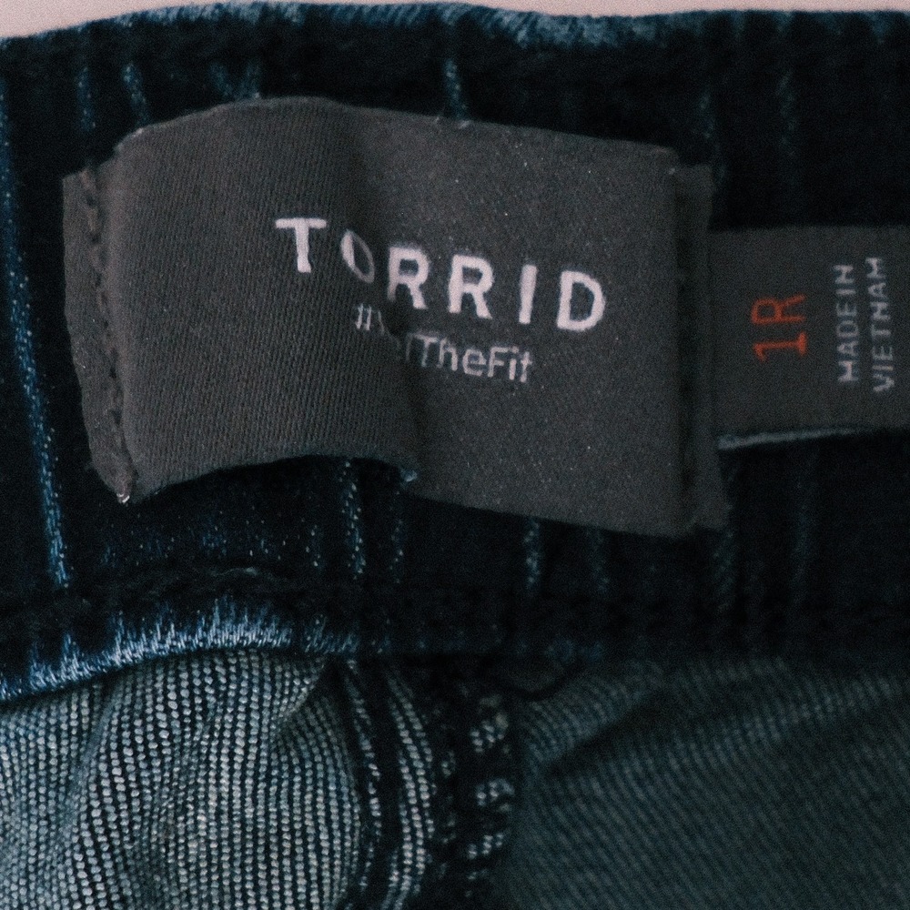 Torrid Jeans Womens 18W Blue Drawstring Weekend Boyfriend Plus Size 1 - Picture 4 of 13
